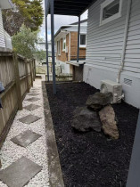 Side of the house landscape