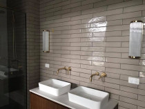 bathroom wall by Kevin Tiling