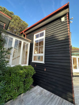 Oiling cedar weatherboards and old windows restoration