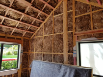 Wall and ceiling insulation in a new build