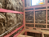 Insulation installation - Wall and ceiling insulation installation in a new build