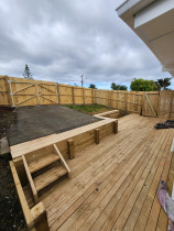 The everything project - Fence with gates, new deck, retaining wall, steps, seats and privacy screens - Another project we loved. Our client needed a quick and full solution as part of a full home renovation.