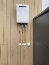 Rinnai gas hot water installation