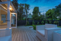 Narrow Neck Renovation - Cain Built Ltd - Deck