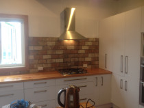 Old Brick Look alike by Just Splashbacks - Female Tiler