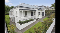 Bungalow repaint - Full exterior repaint of a bungalow in Remuera by Paint Crew