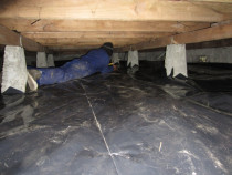 Tight space insulation